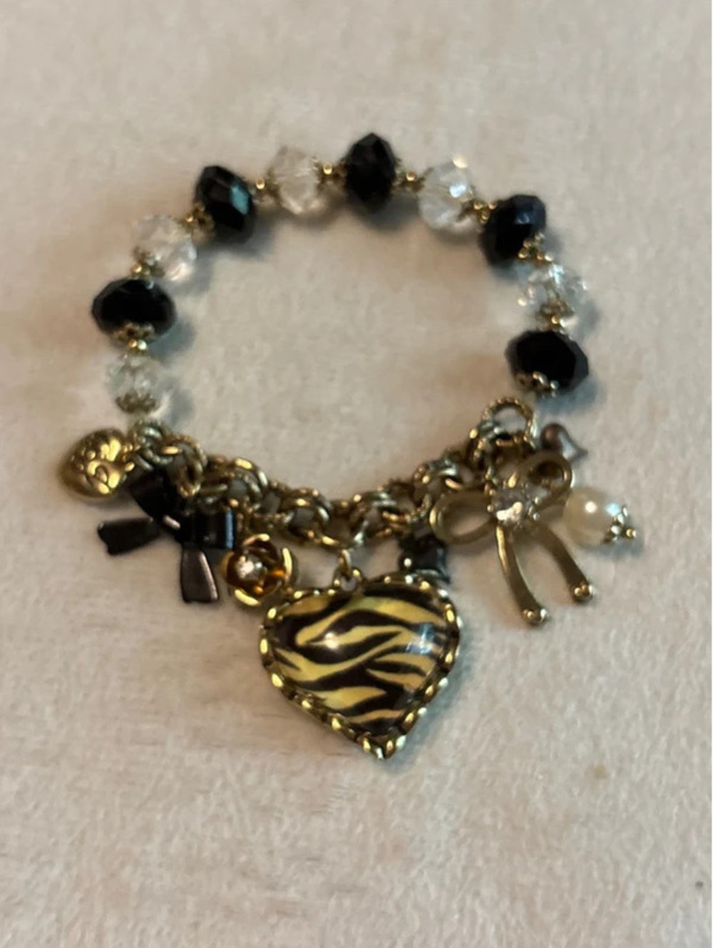 Betsy Johnson Faceted Beads and Bows Stretch Bracelet